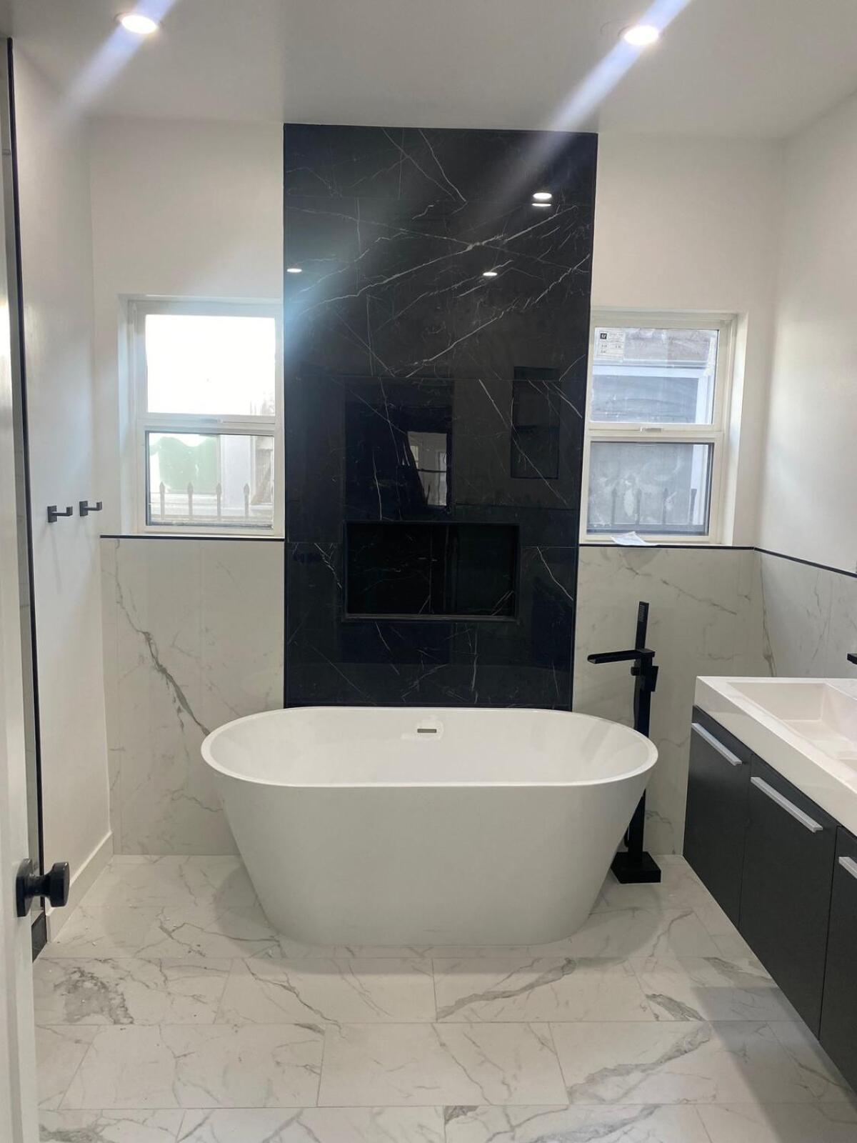 Spacious 4br With Gym Near Downtown La, Usc And Crypto Arena Accommodatie bij particulieren Los Angeles