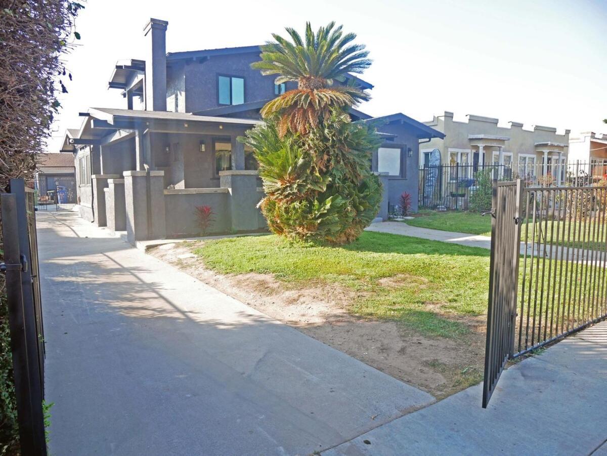 Spacious 4br With Gym Near Downtown La, Usc And Crypto Arena