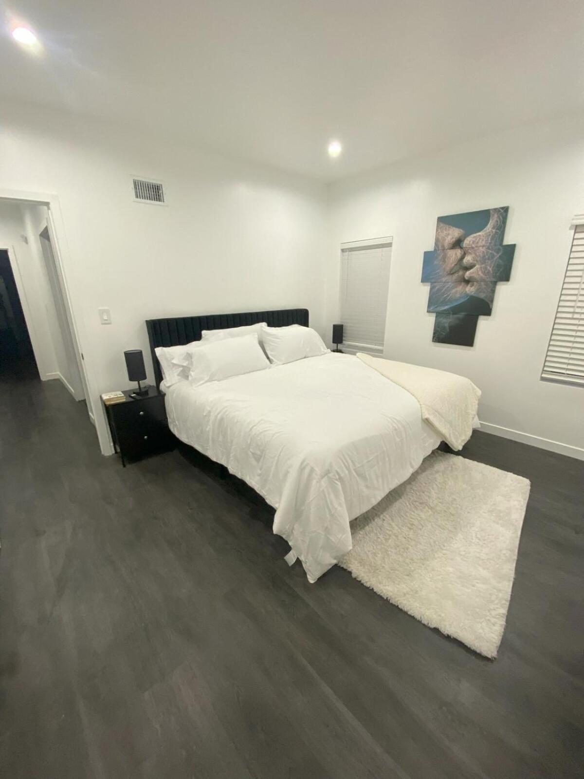 Spacious 4br With Gym Near Downtown La, Usc And Crypto Arena * Los Angeles